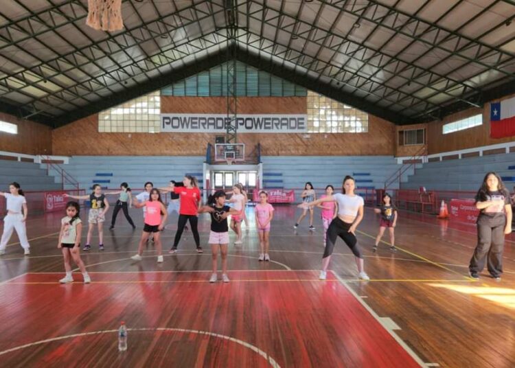 Entretenida agenda deportiva tendrán niñas, niños y jóvenes talquinos en sus vacaciones