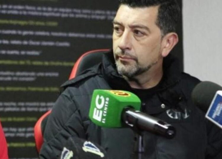 Segovia: “Si tenemos la posibilidad de traer jugadores, para dar el salto de calidad, sería muy bueno”