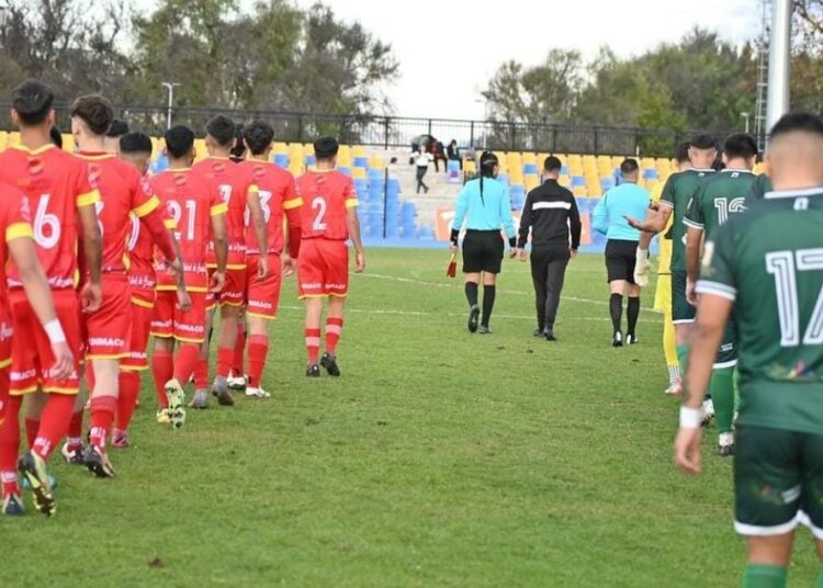 Rojo cauquenino se coloca al día tras suspensión del fin de semana