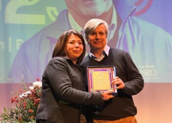 Mayne-Nicholls se traladó a San Clemente para impartir charla al mundo deportivo