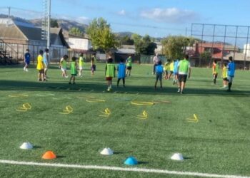 Escuelas Municipales de fútbol buscan los talentos de las poblaciones talquinas