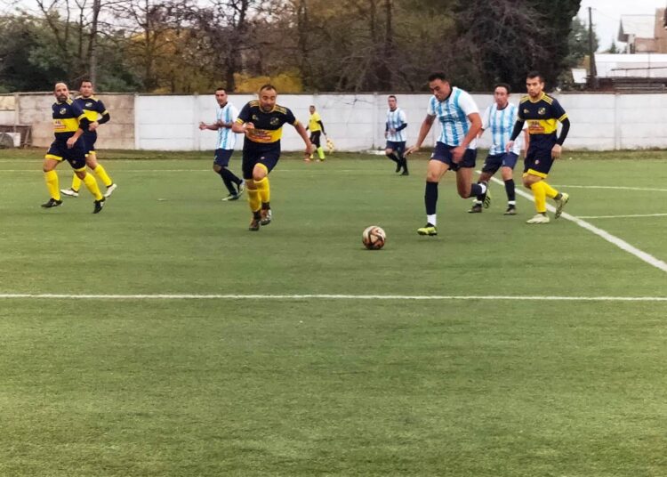 Se definirán los mejores ocho equipos de la Copa de Campeones en 35 pesos