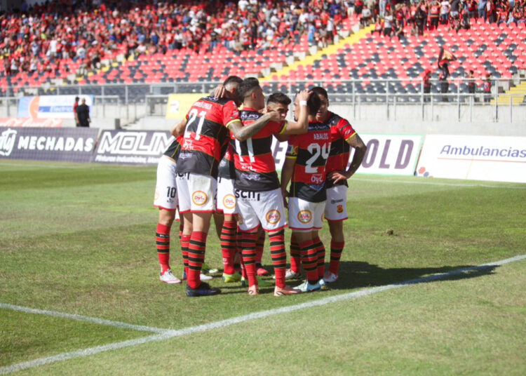 Plantel de jugadores y cuerpo técnico de Rangers en periodo de vacaciones