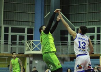 Truenos aseguró triunfo que lo ilusiona con la postemporada de la Liga Nacional 2