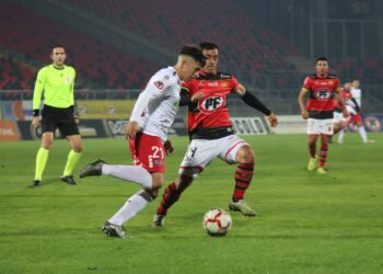 Rangers obligado a ganar para evitar escapada mayor de La Serena de Altamirano