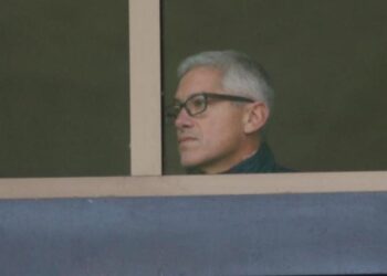 Felipe Muñoz presenció práctica de Rangers a la espera de fichajes