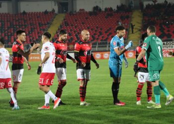 Ultimatum: Se complica llegada de nuevo fichaje en Rangers de Talca