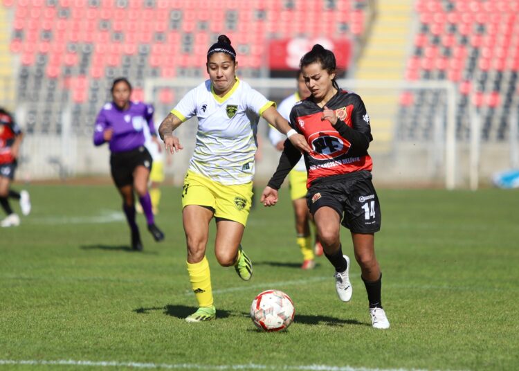 Rojinegras se impusieron a las líderes del grupo Sur en el torneo de Ascenso