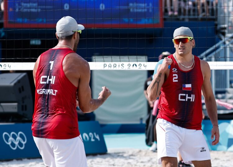 Marco y Esteban Grimalt siguen con vida en París 2024 tras triunfo sobre Italia