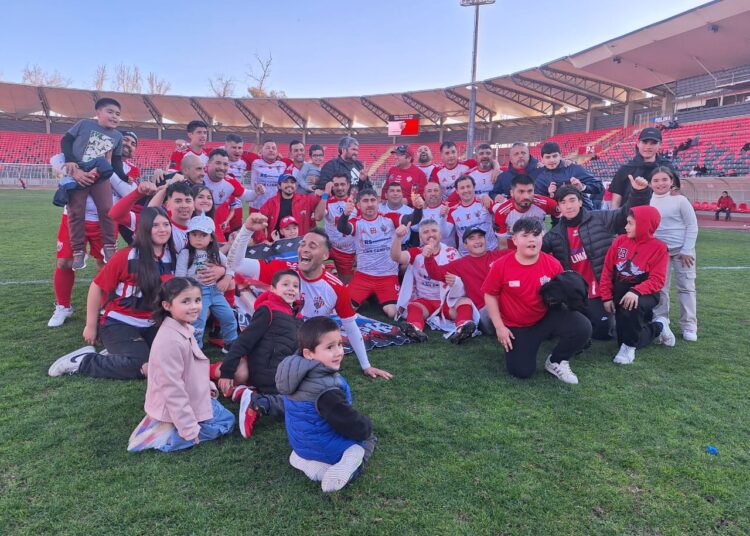 Campeón regional de 35 años se definió en penales en el Estadio Fiscal de Talca