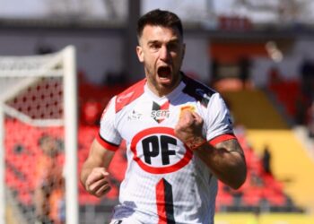 Rangers dejó la victoria en casa en una gran actuación colectiva