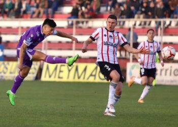 Duelo de Linares y Puerto Montt con cambio de horario confirmado