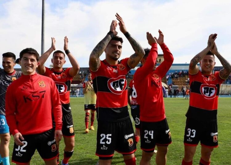 Rangers entrenó con la alineación tentativa para jugar ante San Felipe