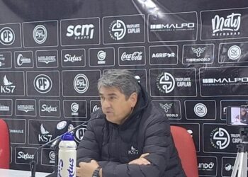 Astorga y el “Curi”: “Es un clásico, debemos tener concentración y aplicación durante todo el juego”