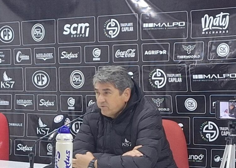 Astorga y el “Curi”: “Es un clásico, debemos tener concentración y aplicación durante todo el juego”