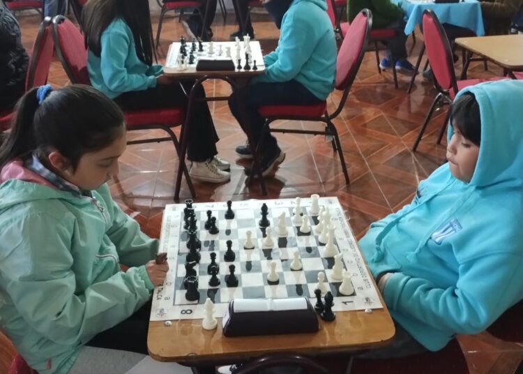 Nuevo torneo en San Clemente: La apuesta del Club Bobby Fischer es fomentar el ajedrez en los jóvenes