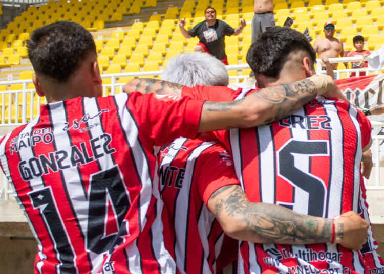 Curicó fue visita ingrata y dio un respiro en la parte baja la Primera B