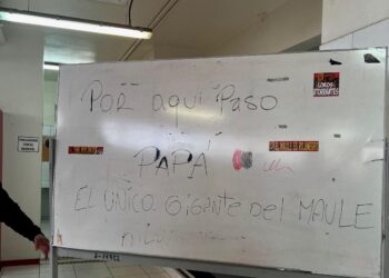 [IMAGEN] “Por aquí pasó papá”: El mensaje que dejó Rangers en camarín de Curicó