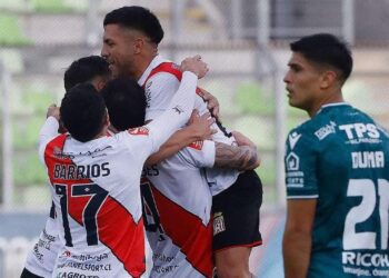 Curicó con la tarea de ganar para salir del fondo de la tabla