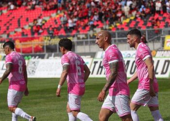 Rangers prepara cambios y DT prueba otras fórmulas para recta final del torneo