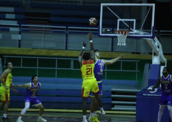 Aparecen nuevos nombres de técnicos para sentarse en el banco de Español