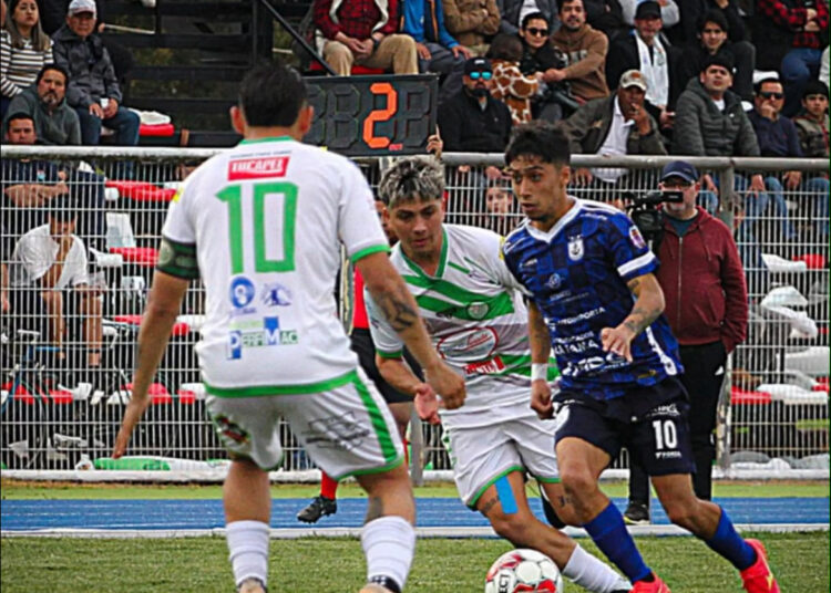 Buenos Aires y Naval abrieron los cuartos de final de los play off por el ascenso