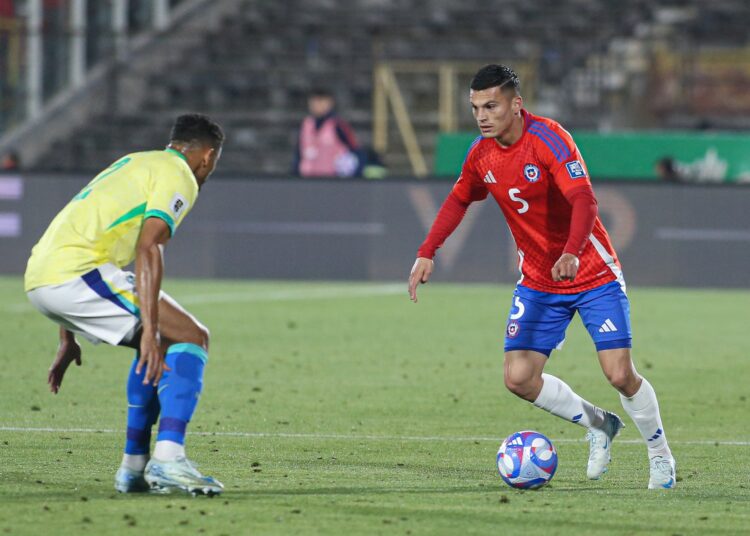 Chile le hizo partido a Brasil pero terminó perdiendo en el final