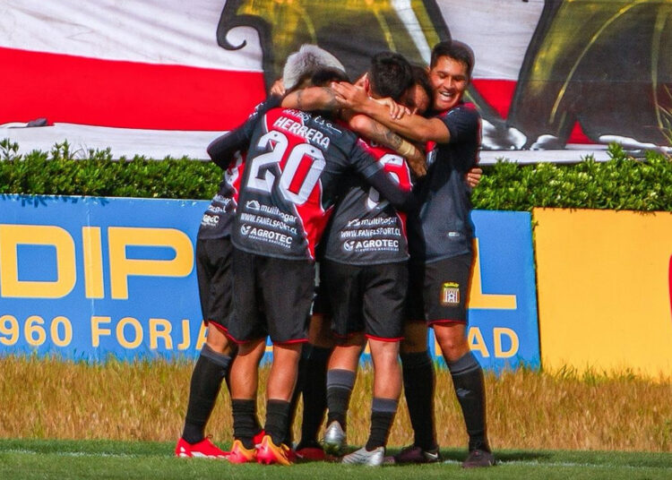 Curicó logró importante triunfo como visitante