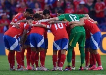 La formación de Chile para salir a buscar los puntos ante Brasil y quién transmite por TV