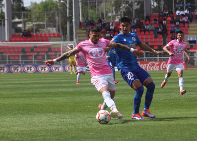 Partido entre Rangers y Santa Cruz en Talca ya cuenta con aforo confirmado  