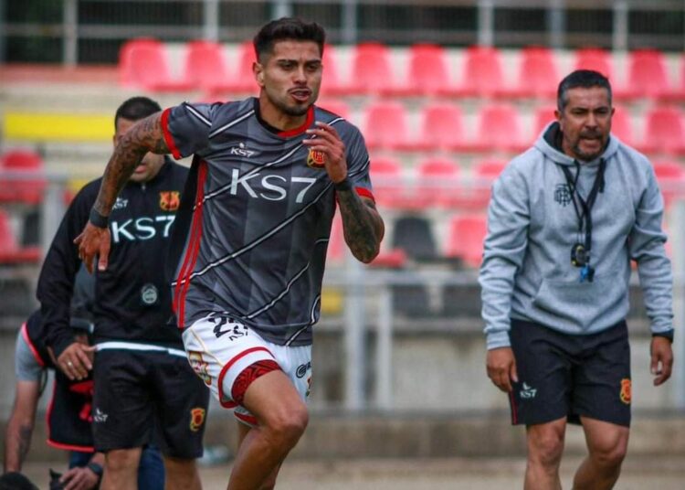 No hay descanso en Rangers y volvió este domingo a las prácticas tras clasificar a final de liguilla