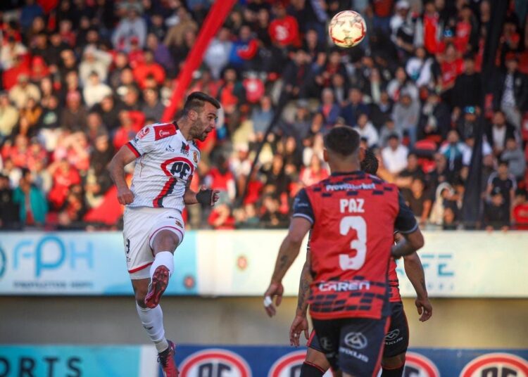 Rojinegro mostró debilidades y eso lo aprovechó Limache en la final de ida de la liguilla