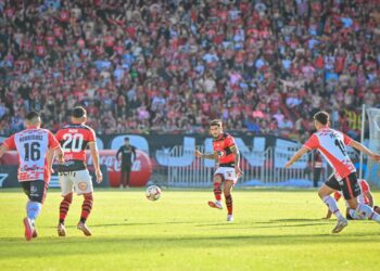 ¿Cuántos futbolistas del plantel 2024 interesan en el Rojinegro para que sigan en el Club?