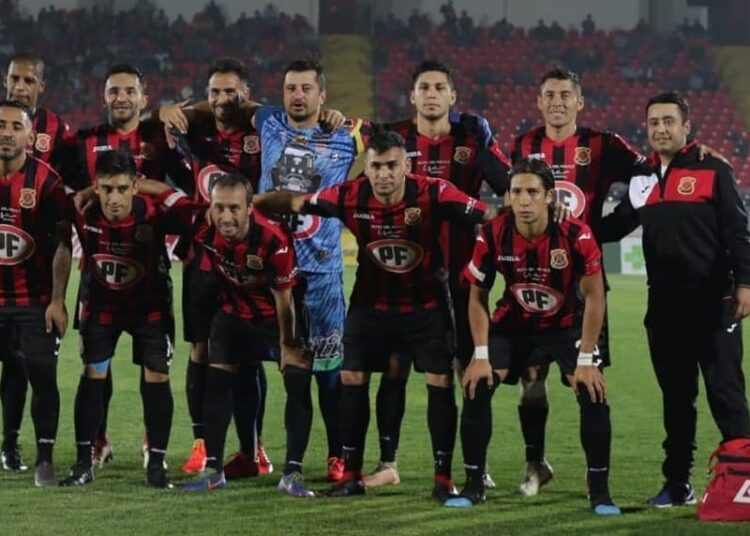 Ex jugador de Rangers a prueba en Curicó Unido