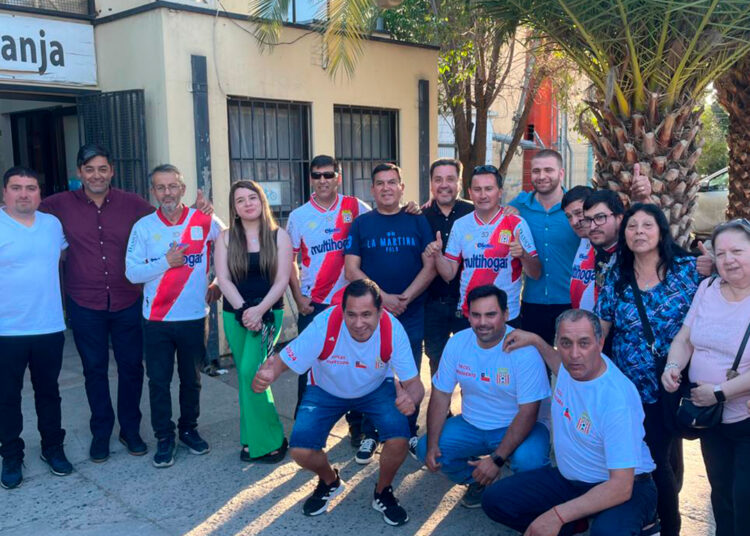 Remezón en Curicó: Nueva dirigencia realiza cambios estructurales y ya tendría DT