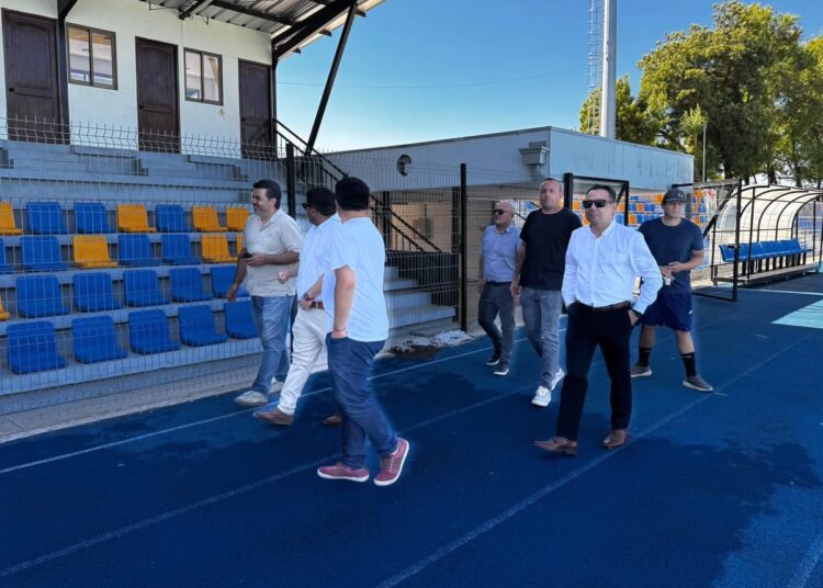 Rangers sigue buscando opciones para ejercer localía el 2025