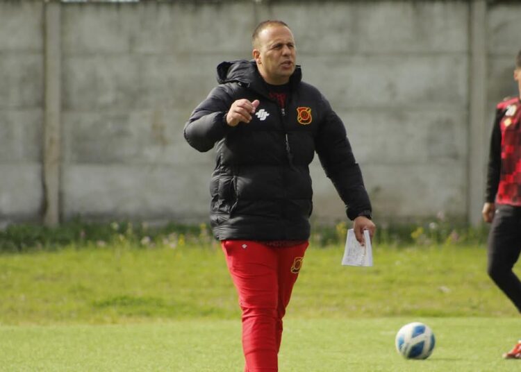 Luvera fue contratado como DT en otro equipo chileno tras su paso por Rangers