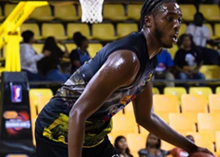 Español de Talca aseguró a su primer fichaje extranjero