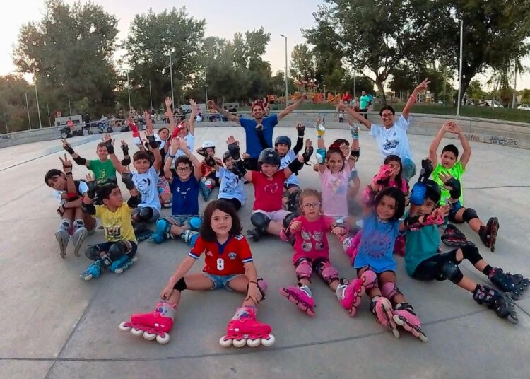 Escuela de Patinaje Alacalufe Talca celebra cuarto aniversario con múltiples actividades