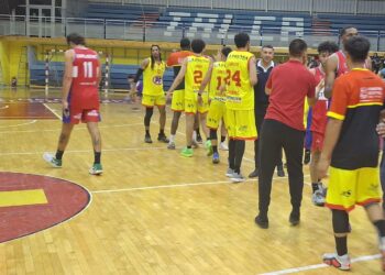 Español de Talca creció en confianza y ahora enfrentará otro desafío en la LNB1