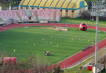 Curicó Unido en búsqueda de estadio para localía 2025