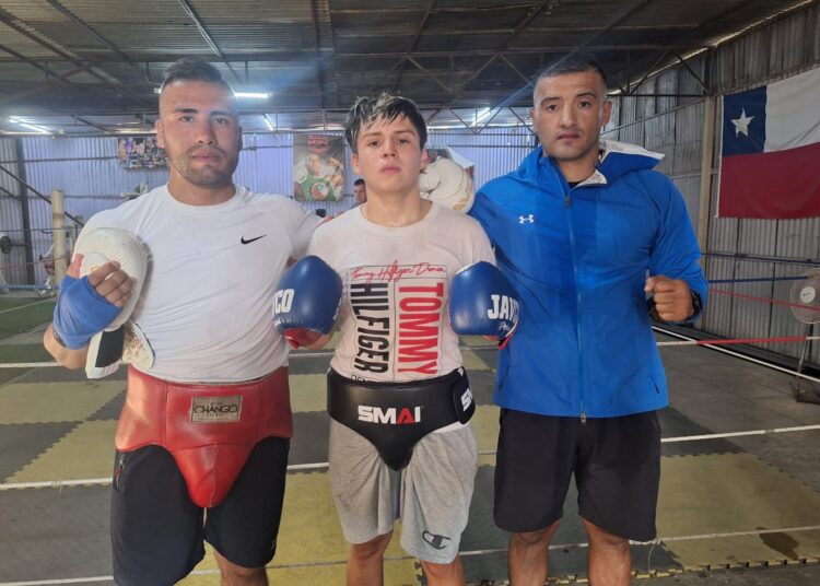 Club de Boxeo Fitboxing trabaja en su cantera y en promover la actividad física