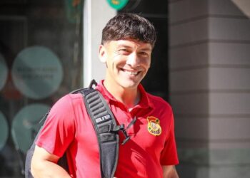 “Colocho” Iturra recaló en tradicional Club: “Estoy muy contento de llegar a una institución con historia”