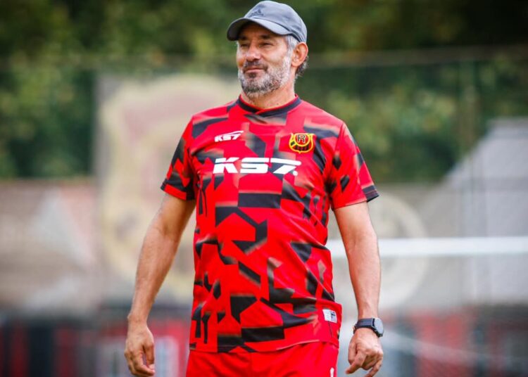 Miguel Ponce: “Hicimos harto para que nos empataran el partido”