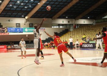 Español de Talca busca su segunda victoria en casa ante Puente Alto