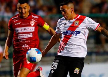 Curicanos empataron cuando tenían todo para quedar solos en la cima de la “B”