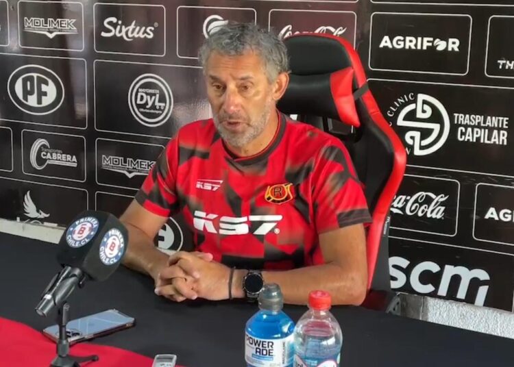 Miguel Ponce fue enfático: “Cuando no se gana, son todos errores”