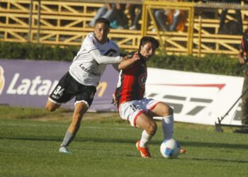 Rangers consiguió los tres puntos para meterse en la parte alta de la tabla