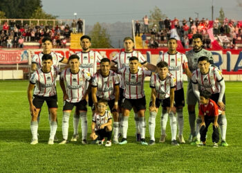El “Depo” dejó escapar el triunfo sobre el final en su debut de local
