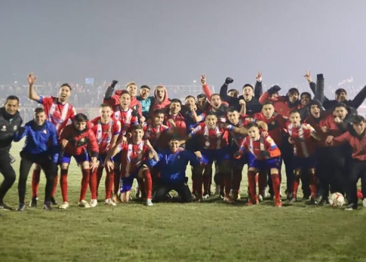 Linares anunció medidas para solventar tema económico y partido ante Colo Colo